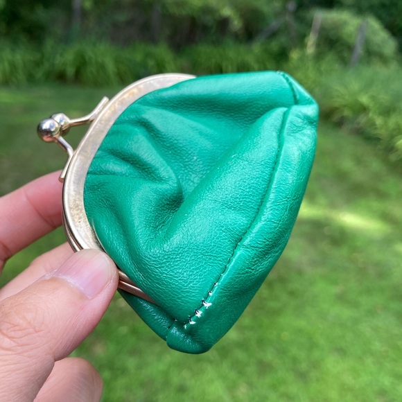 Vintage Genuine Leather Made in Italy Green Kiss Style Clasp Coin Purse Bag - Picture 2 of 9